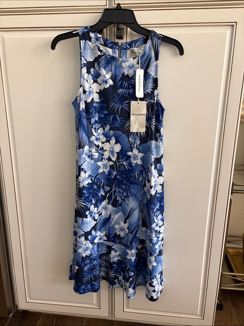 NWT Tommy Bahama Blue and White Floral  Dress size XS
